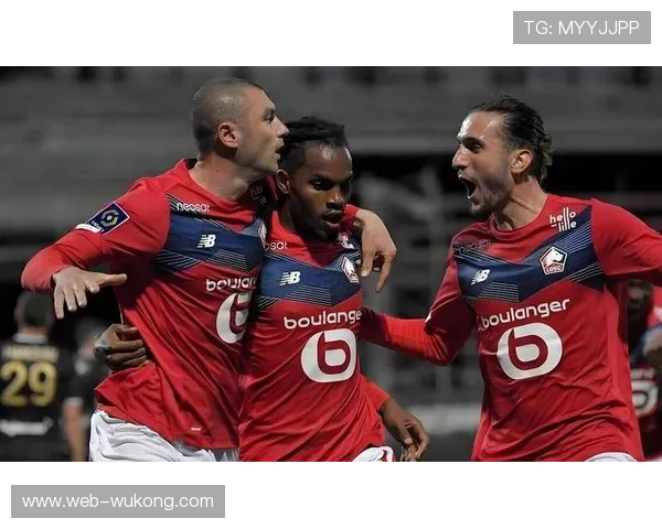 斯特拉斯堡与洛里昂互交白卷，双方门将表现稳健